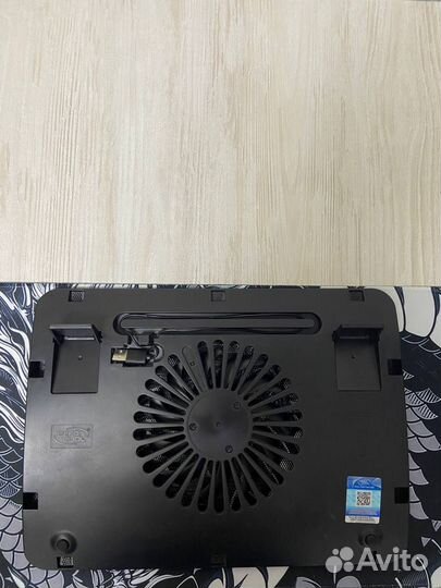 Подставка с охлаждением для ноутбука