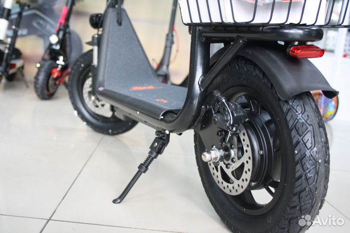 Электросамокат Kugoo C1