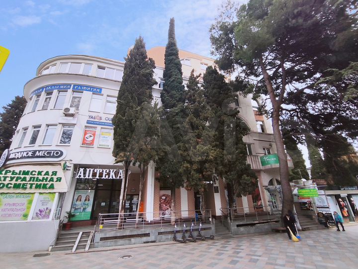 Офис, 130 м² (возможно частями)