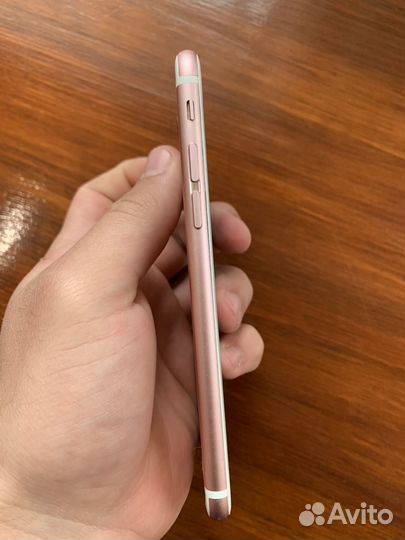 iPhone 6S, 32 ГБ