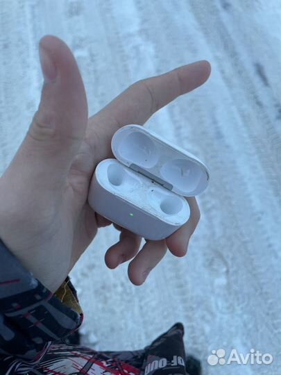 Кейс от AirPods