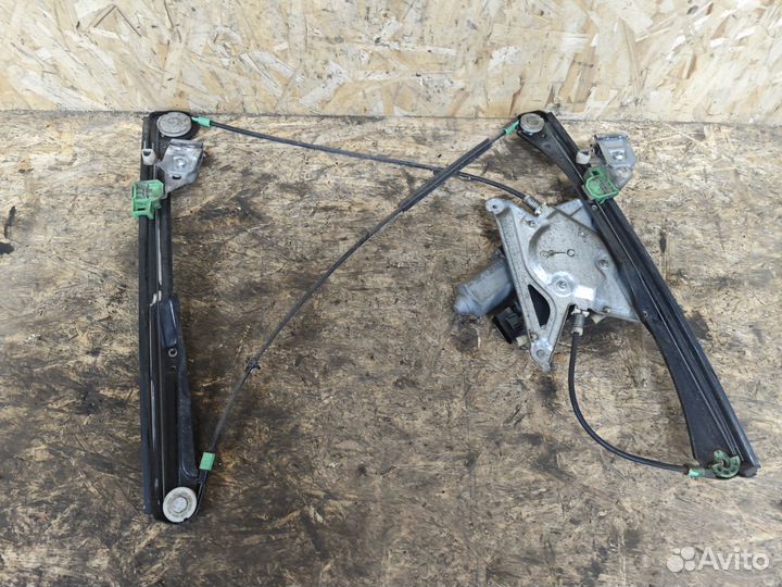 Стеклоподъемник передний правый Audi A4 B5