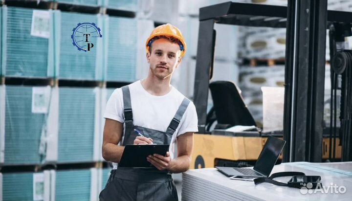 Кладовщик на современном складе