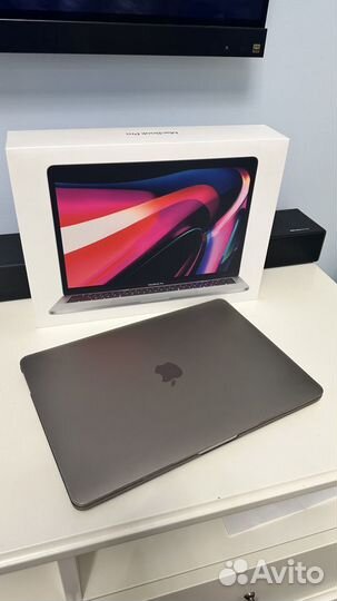 MacBook Pro, 13, M1, 16Gb, 256 Gb, 2020 г