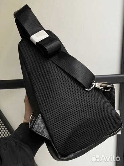 Сумка tommy hilfiger