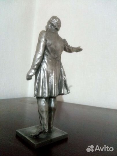 Скульптура из металла Пушкин А.С