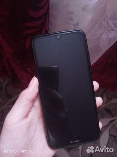 Телефон huawei y6 бу