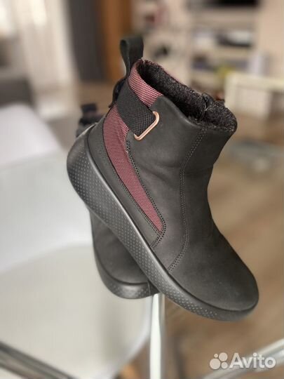 Ботинки утепленные ессо