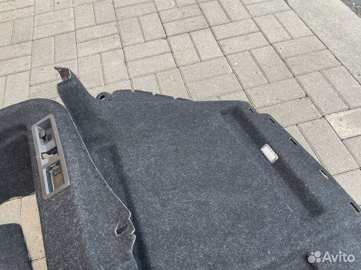 Обшивка багажника Skoda Superb 3 2015