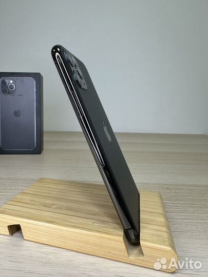 iPhone 11 Pro, 64 ГБ