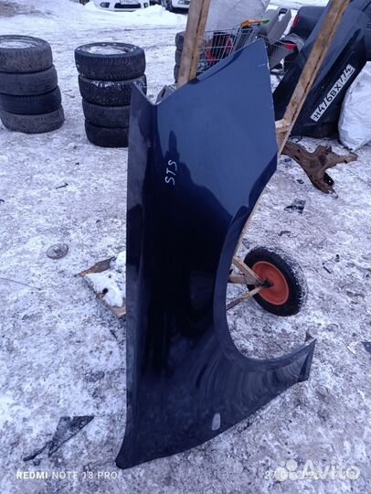 Крыло правое cadillac STS