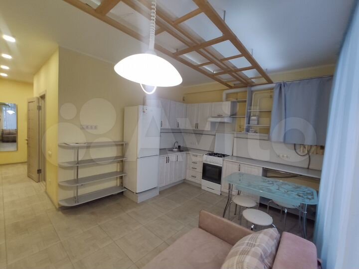 2-к. квартира, 65 м², 9/9 эт.