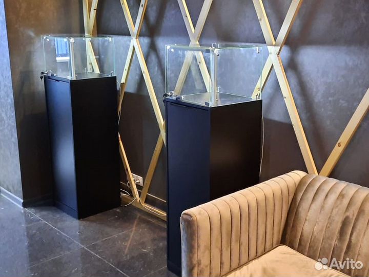 Витрина стаканчик