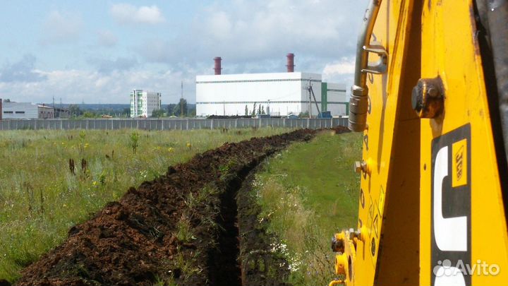 Экскаватор-погрузчик, гидромолот, ямобур