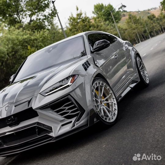 Тюнинг обвес Lamborghini Urus Mansory