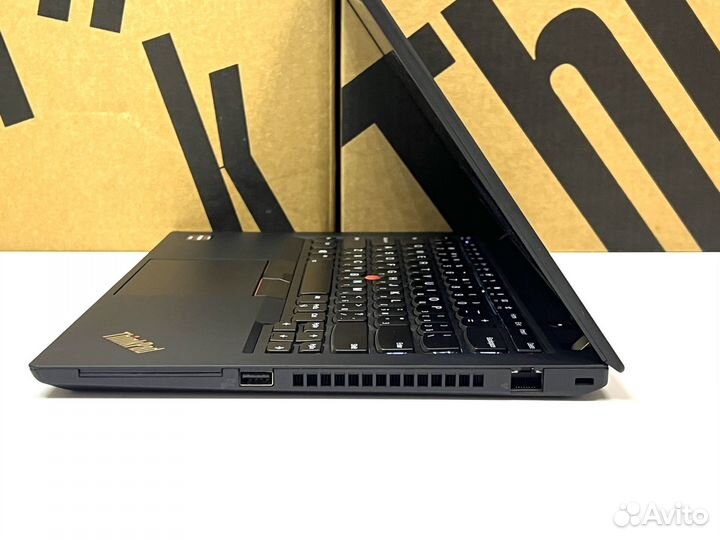 ThinkPad T490 Ryzen 7 3700U 16GB 256GB