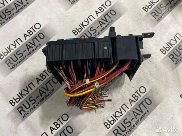 Блок предохранителей Mercedes C W202 OM 611