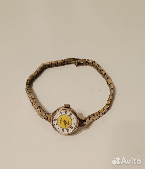 Наручные часы Чайка