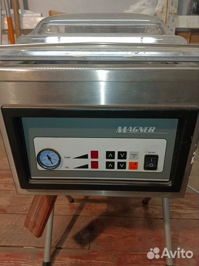 Вакуумный упаковщик Magnet Vama VP1