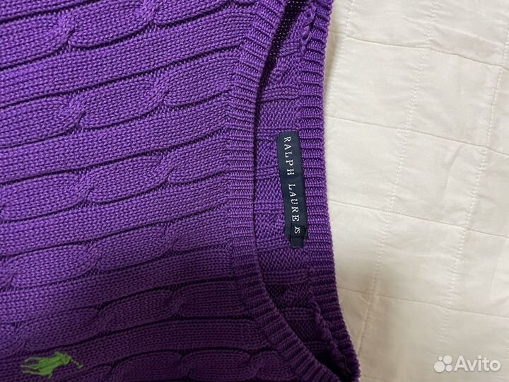 Свитер женский