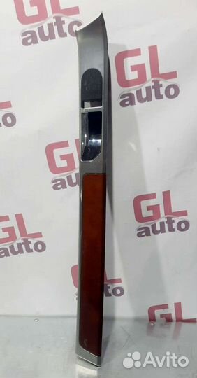 Накладка декоративная VW Touareg