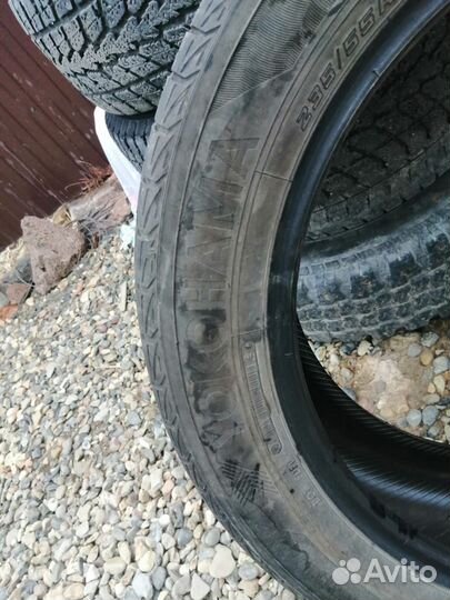 Yokohama Avid GT 235/55 R19 и 235/55 R19