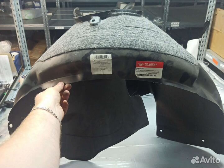 Hyundai/Kia Подкрылок с шумоизоляцией передний R