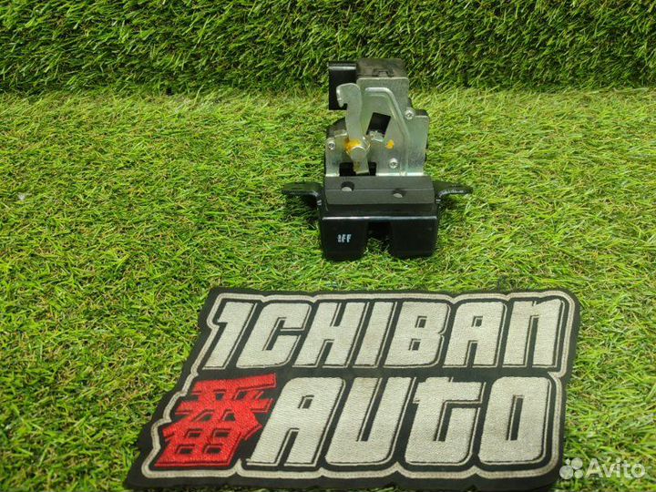 Замок 5-й двери задний Kia Carens RP L4NA 2013