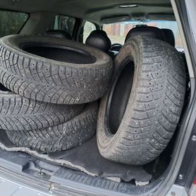 Michelin X-Ice North 215/60 R16