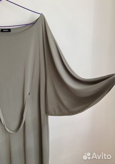 Платье Max&Co 44