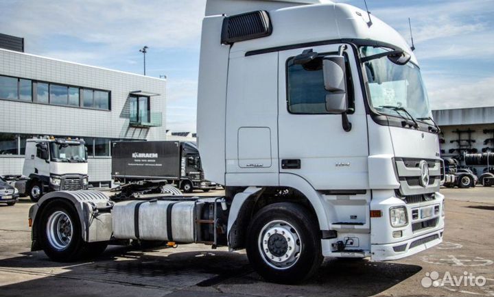 В разборке грузовик Mercedes,Actros mpiii 2009-201