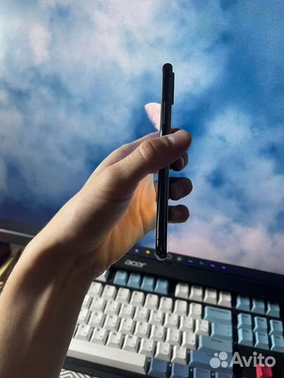 iPhone X, 64 ГБ