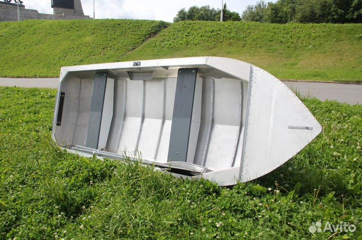 Новая алюминиевая лодка Малютка-Н 2.9 м.,с транцем
