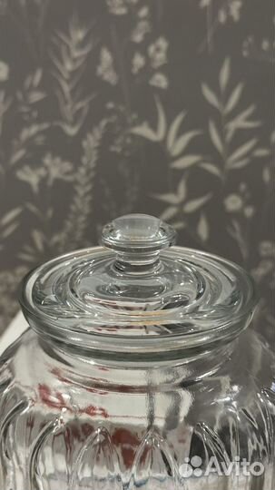 Банка для сыпучих продуктов