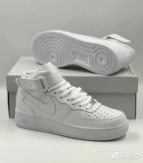 Кроссовки зимние женские Nike Air Force