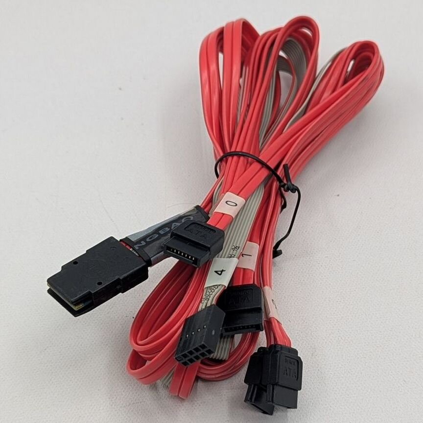 [CBL-00079-02-A-R] Кабель Amphenol, Sas, Sata Mini