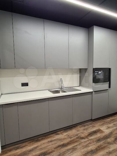 Торговая площадь, 290.3 м²