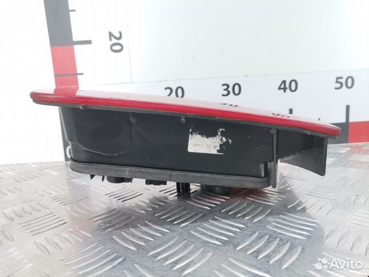 Фонарь крышки багажника правый Renault Laguna 2