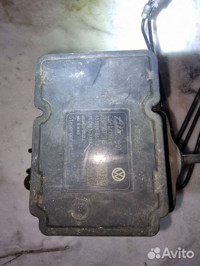 Блок абс touareg 3.0 tdi 2010г