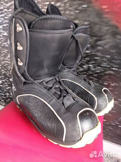 Сноубордические ботинки