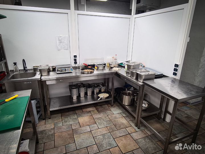 Столы,ванны моечные,стеллажи из нержавеющей стали