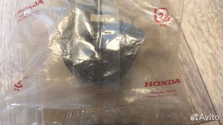 Втулки стабилизатора Honda StepWgn Оригинал