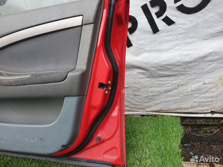 Дверь передняя правая Chevrolet Lacetti