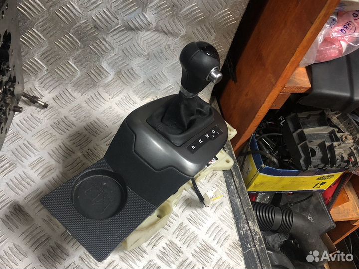 Селектор выбора передач Киа Рио 3 2012 год кия риа