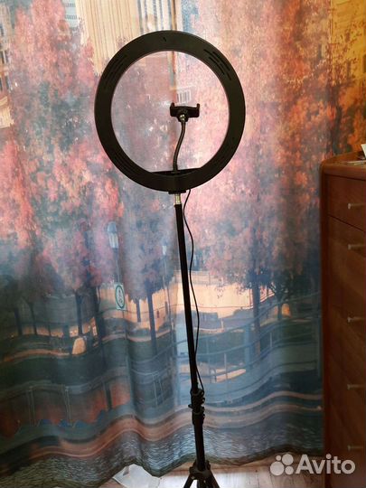 Кольцевая лампа со штативом 20см