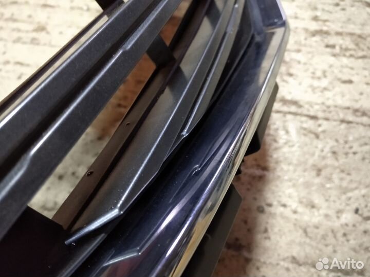 Решетка радиатора Mazda CX-5 2015-2017