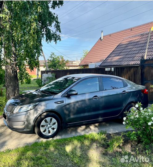 Kia Rio 1.6 AT, 2012, 122 682 км