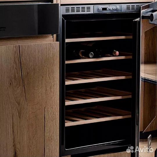 Винный шкаф lofra zbrs36T chrome