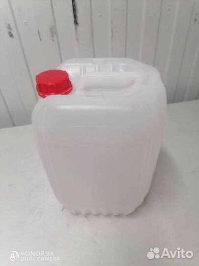 Канистра пластиковая 10 литров