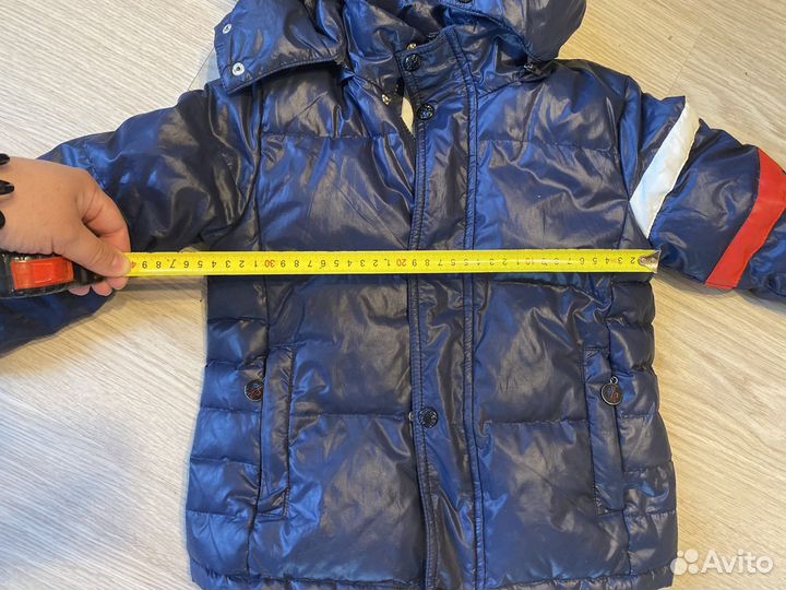 Куртка детская moncler +шапка и шарф 4-5 лет